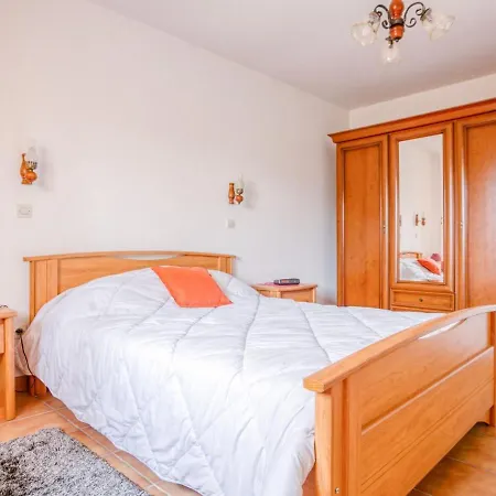 Cottage Meautis * Meautis